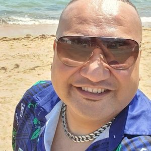 Meet your Posher, Mateaki